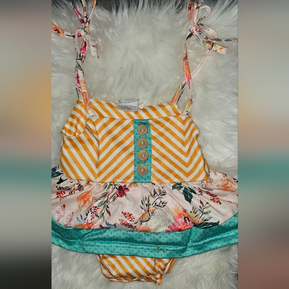 Dash of Glitter baby girl romper 0/3mos